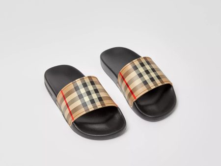 Boys & Girls Beige Check Sandals Discount